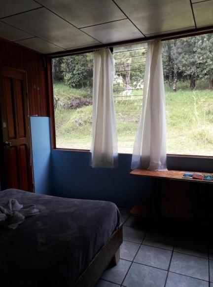 Hostel California Monteverde 외부 사진